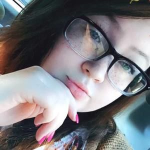 Meet your Posher, Paige